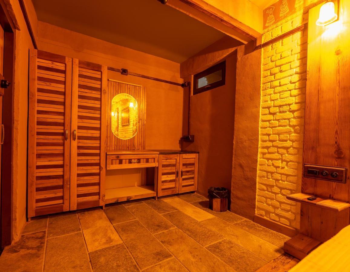 Blusalzz Homes - The Himalayan Bungalow, Almora - Uttarakhand Екстериор снимка